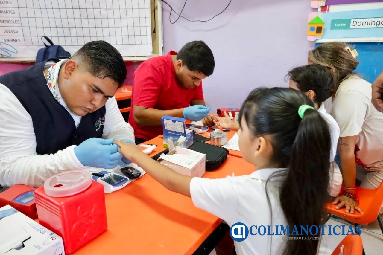 Continúa SS el tamizaje metabólico en escuelas de Colima para detectar riesgos de salud desde la infancia