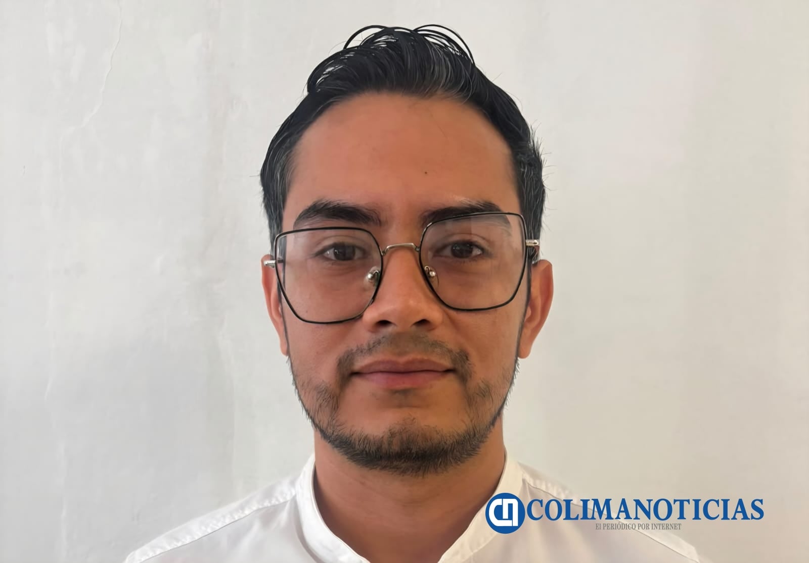 Dillon González