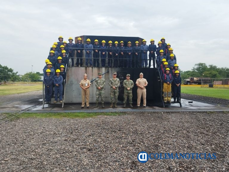 La Fuerza Naval del Pacífico fortalece las capacidades de respuesta ante emergencias con el curso de Contraincendio para Establecimientos Navales en Lázaro Cárdenas, Michoacán