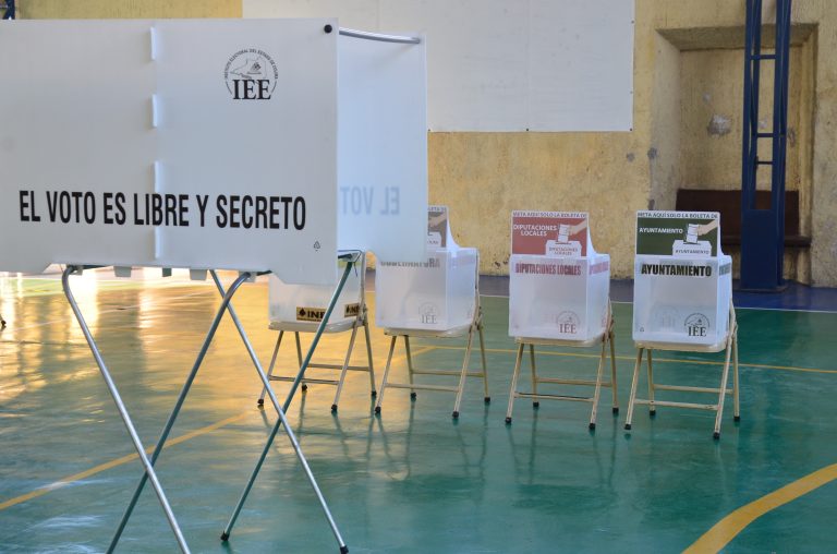 Homologa el IEE plazos y fechas con el INE para el registro de candidaturas y precampañas