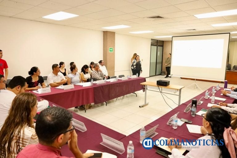 Sector Salud Colima trabaja para fortalecer la atención obstétrica y reducir complicaciones durante el embarazo, parto y periodo neonatal