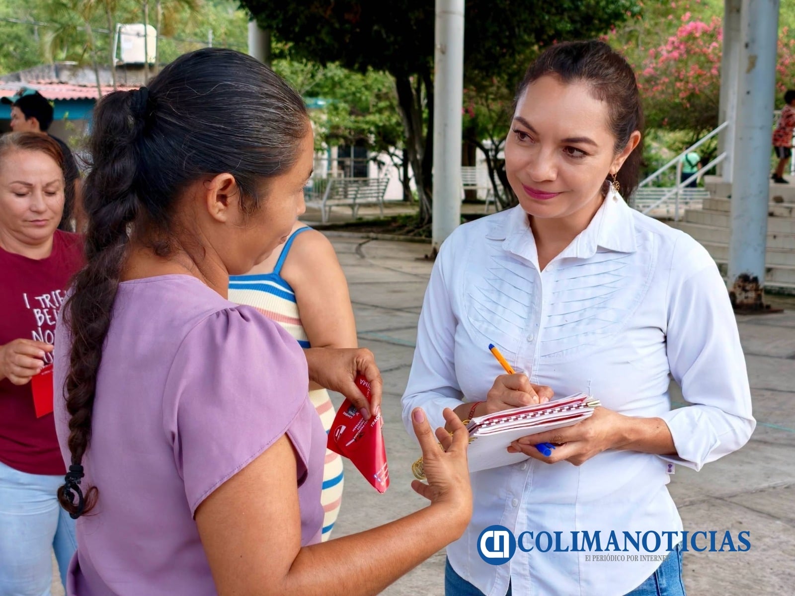 Senadora Mely Romero