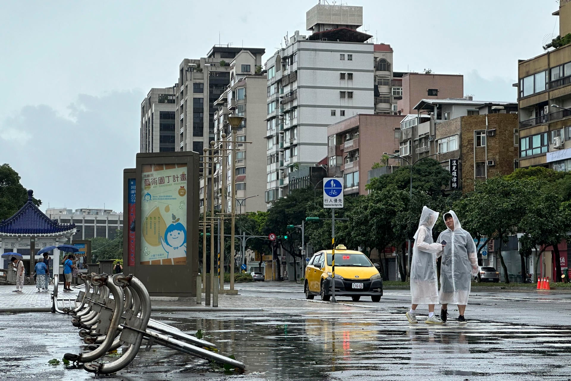 El tifón Saudel se debilita, pero dejará lluvias y viento en Taiwán desde este jueves