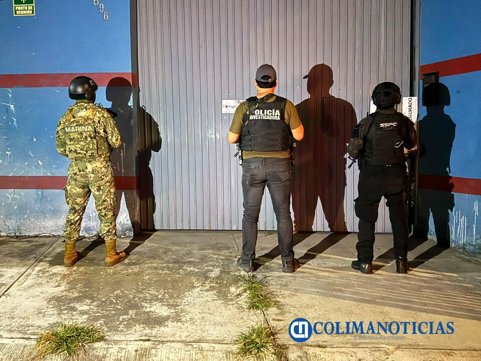 Trabajos de inteligencia permiten asegurar arma larga, droga y 2 vehículos en el municipio de Colima