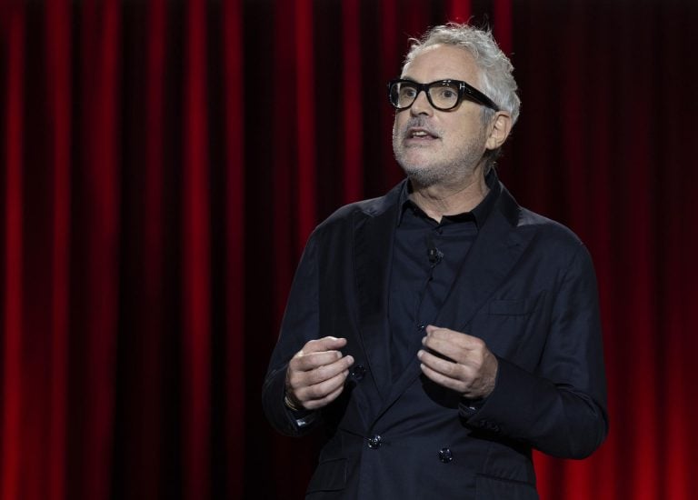 Alfonso Cuarón regresa con “Ascension”, su nueva serie que llegará a streaming