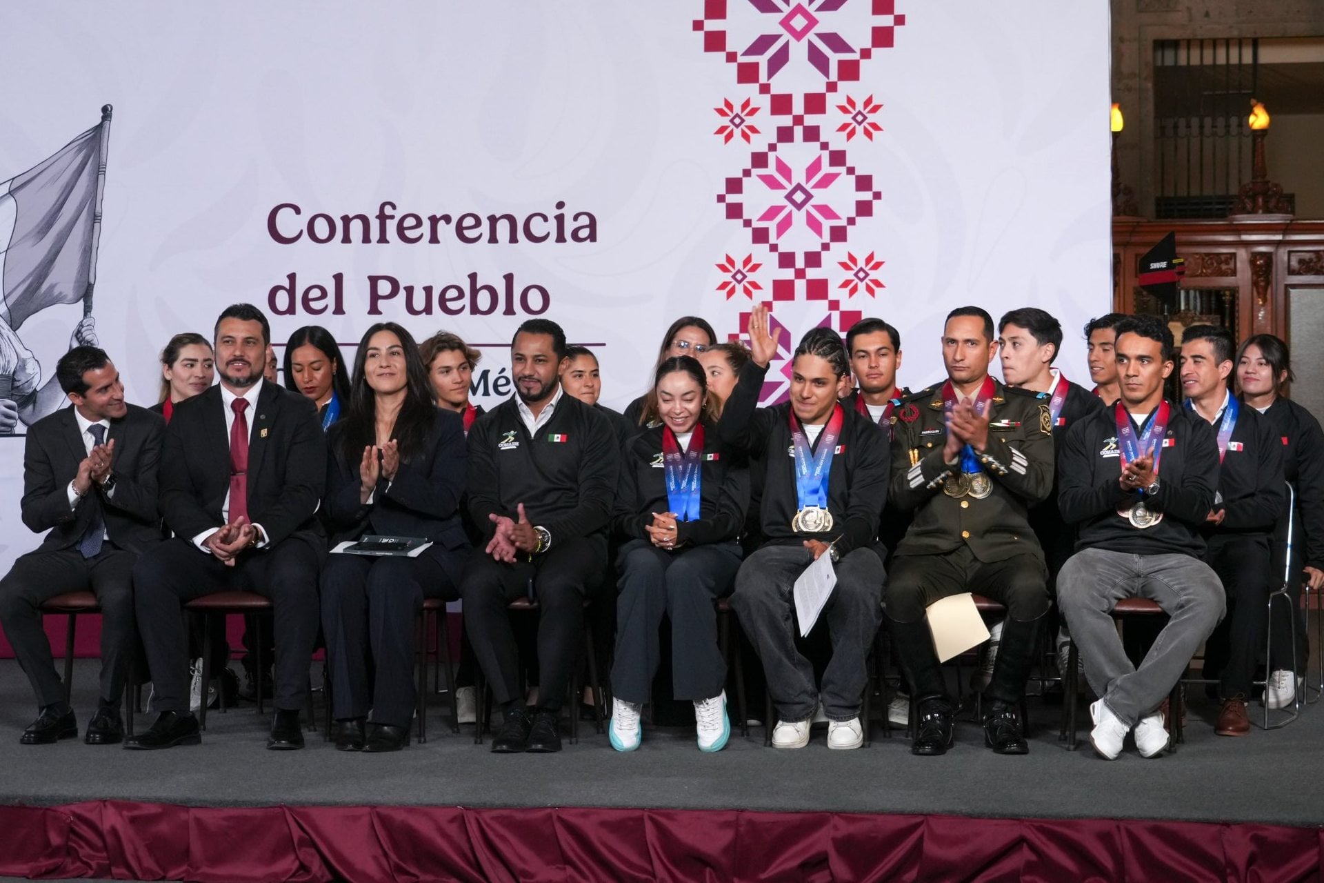 atletas-mexico-medallistas-centroamericanos-2026