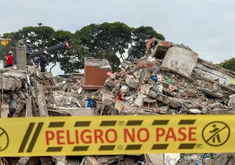 Dos mexicanos mueren tras el terremoto en Colombia; Sheinbaum confirma los fallecimientos