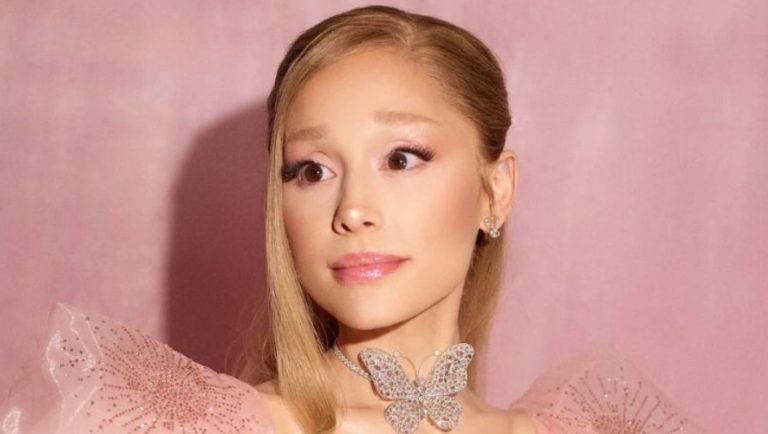 Ariana Grande se despide entre lágrimas y hace una pausa en su carrera
