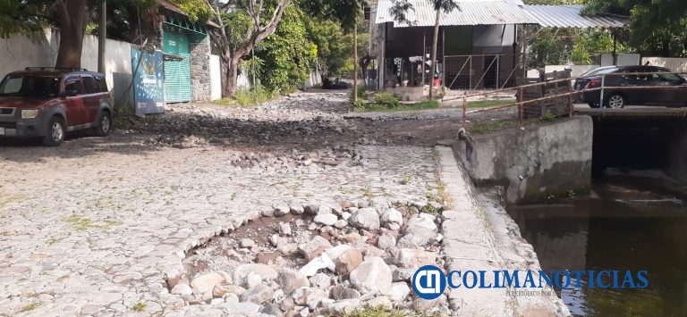 Se olvida Riult Rivera de colonias de la periferia; colonos señalan calles en mal estado
