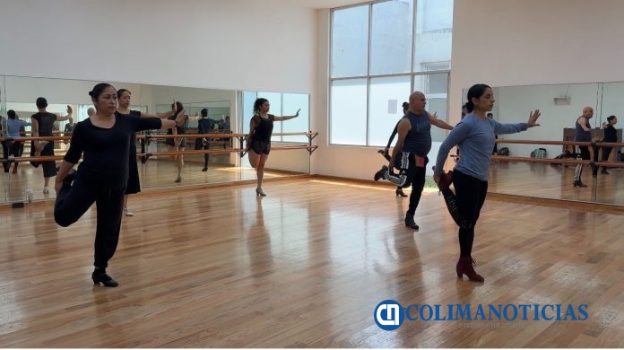 Comparte UdeC Técnica RaZa con docentes de Academia de la Danza Mexicana_b