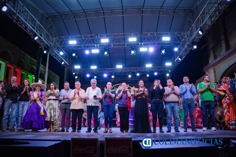 Con gran éxito concluyó el Cuarto ‎Festival del Mariachi y la Charrería