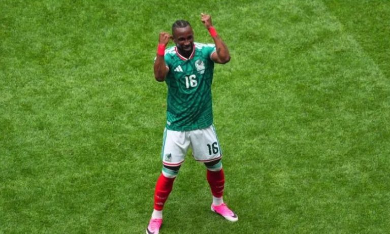 Julián Quiñones aparece entre los nominados al Balón de Oro 2026