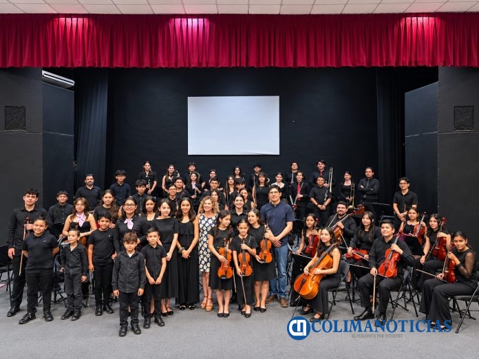 Orquesta Filarmónica Infantil de Manzanillo