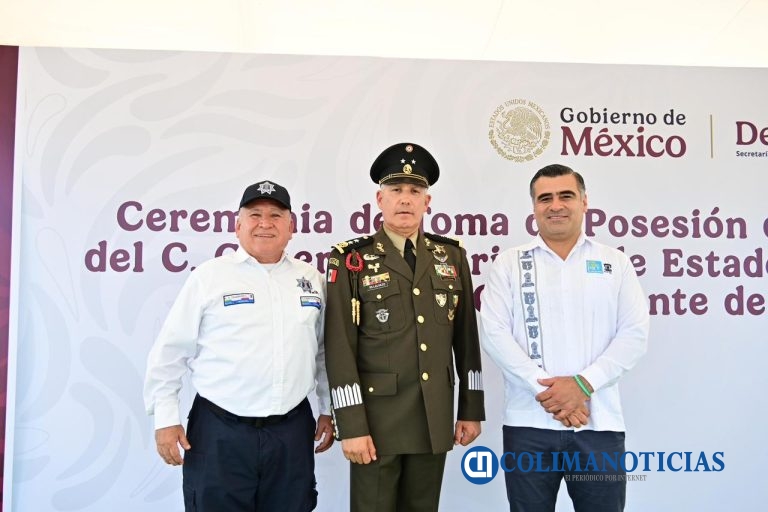 Riult Rivera acompaña a toma de posesión del nuevo comandante de la 20/a Zona Militar y refrenda el trabajo coordinado