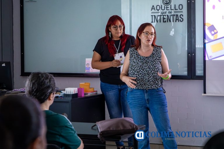 Analizan las barreras de acceso y uso de tecnologías digitales en personas adultas mayores