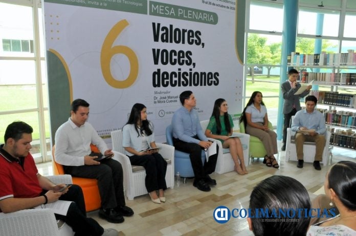 Analizan estudiantes uso ético de la IA en trabajos escolares