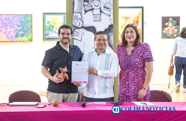 Cantos de Ostula vinculan tradición religiosa, identidad y territorio: Antonio Ruiz