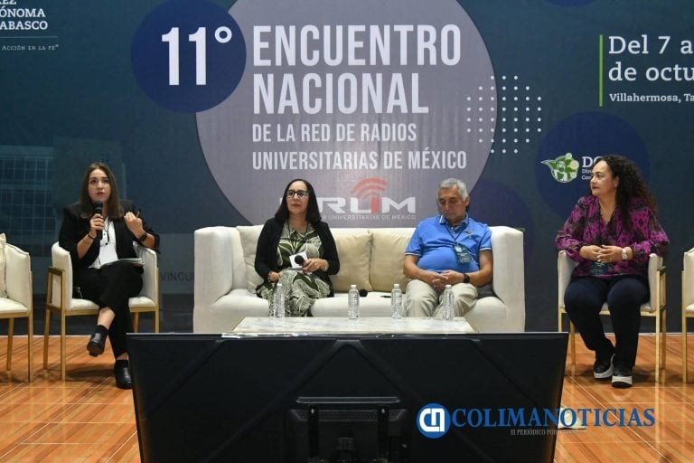 Comparte Universo 94.9 experiencia del sismo de 2003 en encuentro nacional de radios universitarias