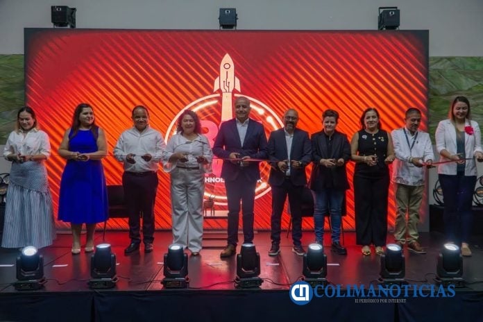 Con éxito concluye ‘Race to the top 2026’; asisten casi 1,400 personas y presentan proyectos de innovación tecnológica (7)