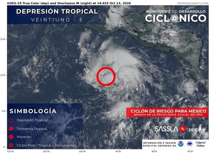 Depresión Tropical 21-E frente a México