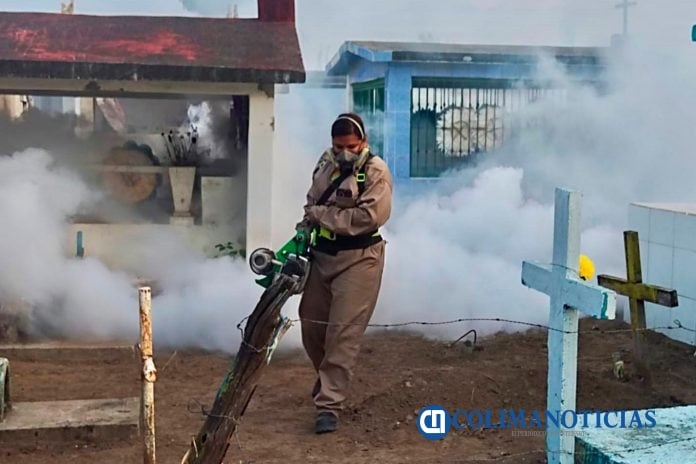 Gobierno del Estado de Colima fumigará panteones, colonias y comunidades a través de la Secretaría de Salud (2)