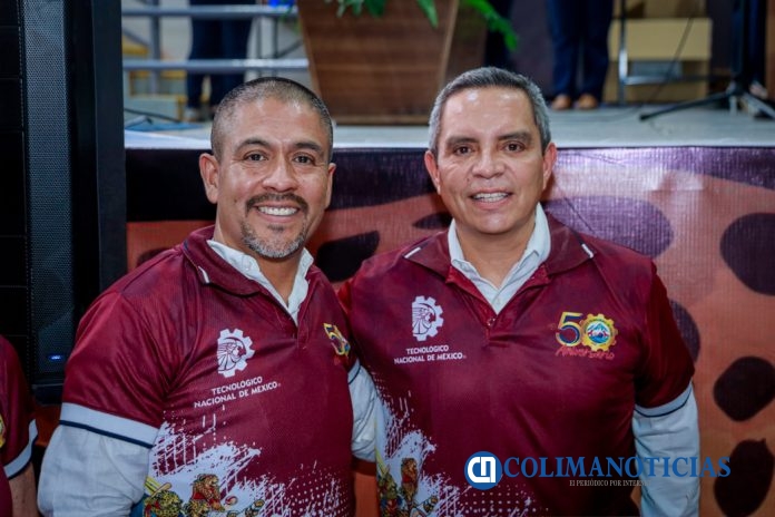Invitan a rector a festejos por 50 años del Tec de Colima_d