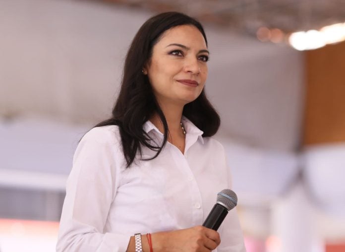 Mely Romero (2)