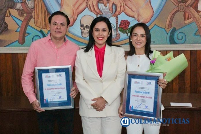 Ofrece DIF Municipal Colima la charla “Testimonio Rosa” (7)