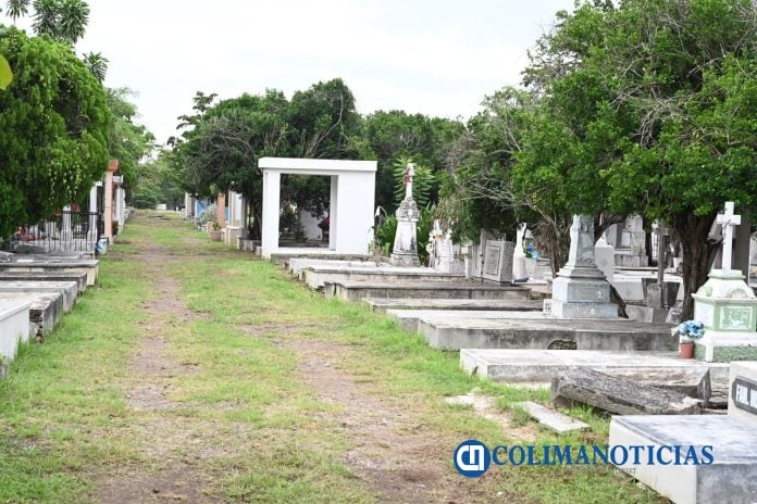Panteón Municipal Colima (3)