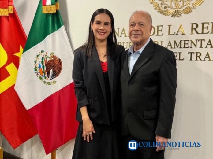 Se reúne Rosi Bayardo con el líder nacional del PT Alberto Anaya